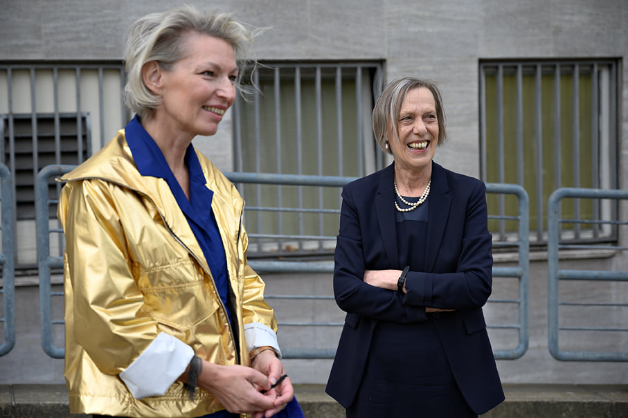 li: Ulrike Flaig, re: Dr. Dorothèe Bauerle-Willert